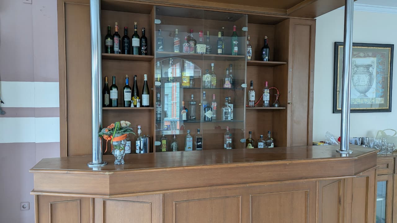 Restoran Praktik & Bar